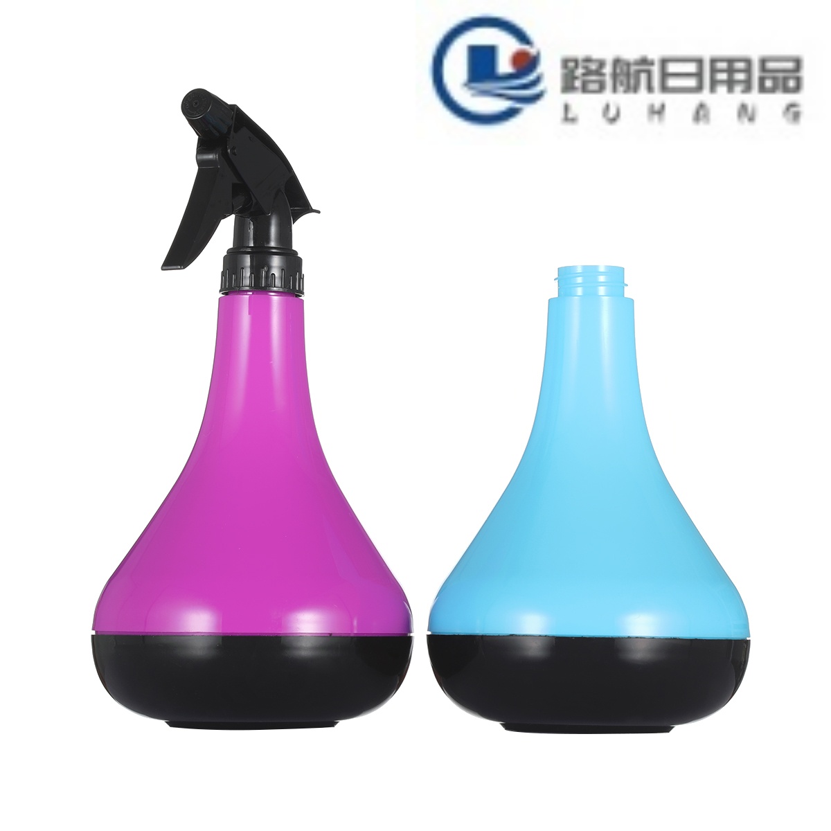 Watering spray bottle